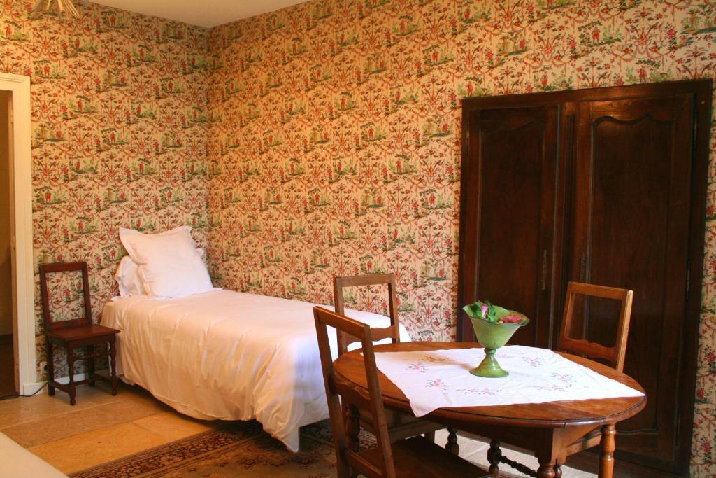 Hotel Le Home Beaune  Phòng bức ảnh